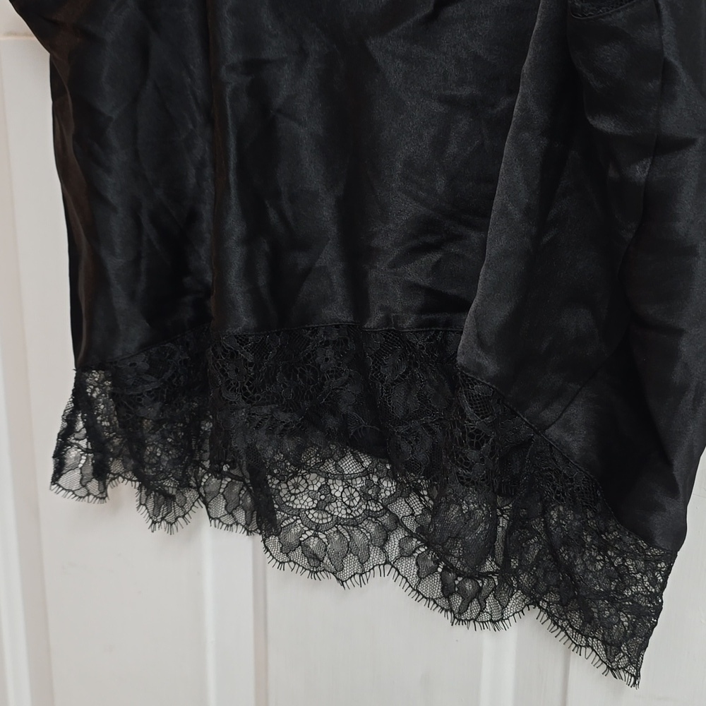 Victoria's Secret Black Lace Cami Top - Picture 6 of 8